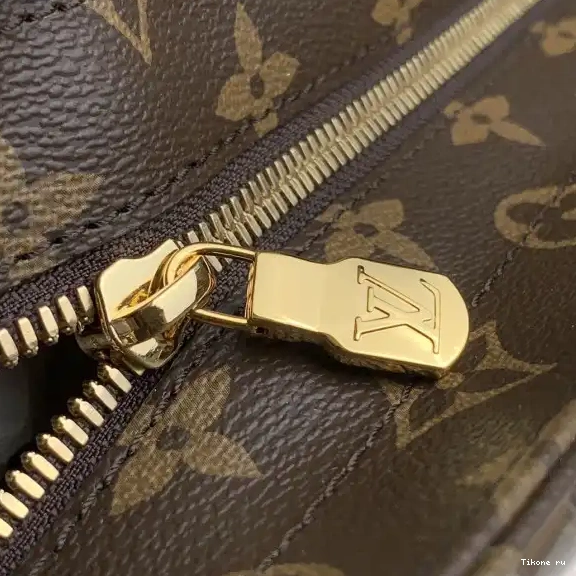 Cheap VUITTON Mezzo LOUIS 0701